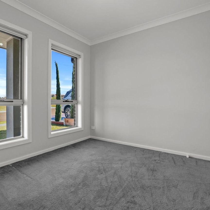 Apply Now - Century 21 &vert; the Paramount Group - Photo 1