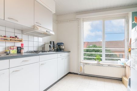 Appartement met terras nabij het centrum van Beveren - Foto 2