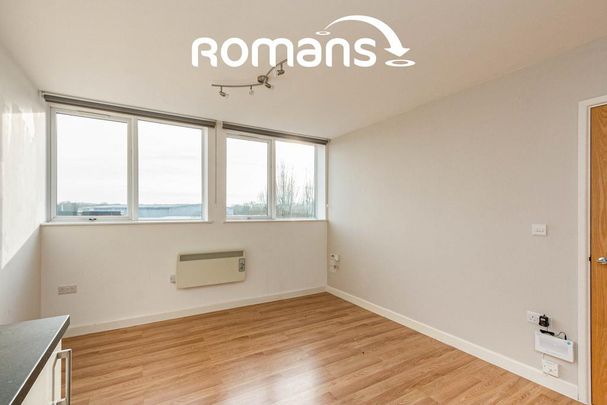 1 bedroom flat to rent - Photo 1