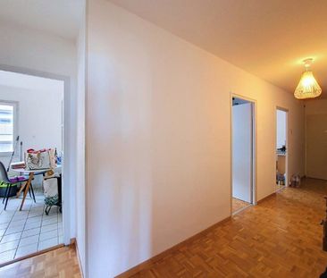 Bel appartement d’env. 66m2 de 3 pièces au 6ème étage - Foto 1