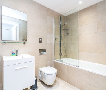 1 bedroom apartment to rent The Blake Building, Ocean Way, Southamp... - Photo 2