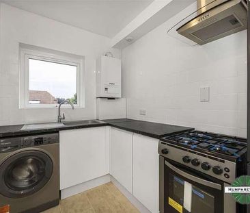 Brick Lane, Enfield, EN1 - Photo 2