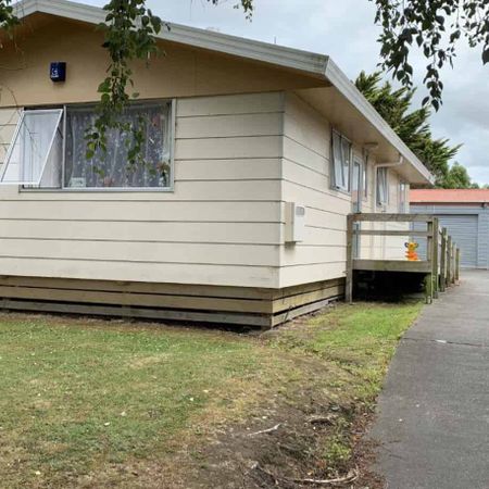 28 Barton Street, Marton - Photo 3