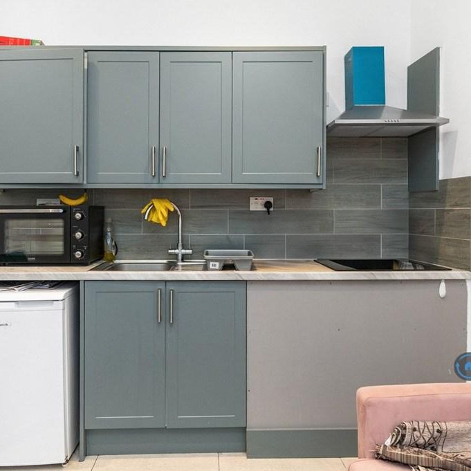 1 bedroom flat to rent - Photo 1