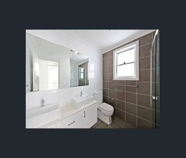 Contemporary Elegance...Low Maintenance Living at its Best! - Photo 4