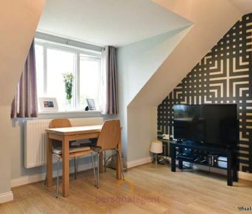 1 bedroom property to rent in Epsom - Photo 1