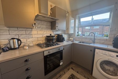 Coldbeck Drive - Photo 3