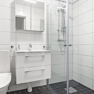 Valstavägen 56 - Photo 2