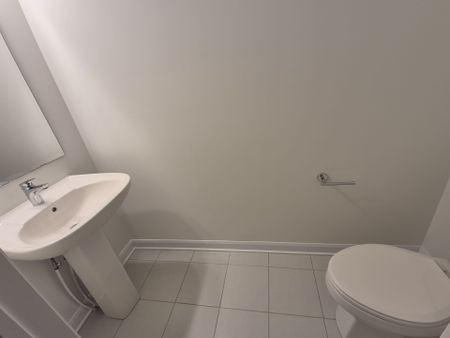 For Lease - 139 INVENTION Boulevard, Kanata, Ontario - Photo 3