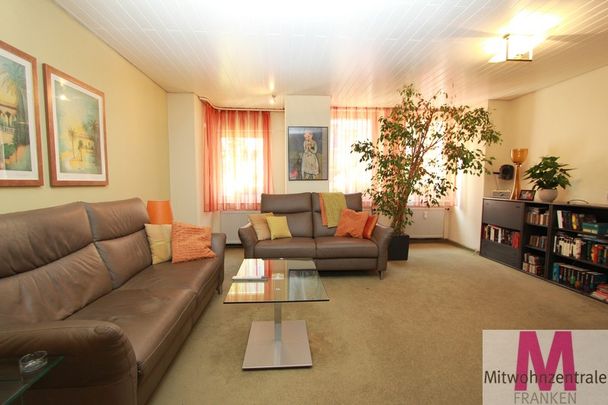 gemütliche Altbauwohnung mit hohen Decken - Foto 1