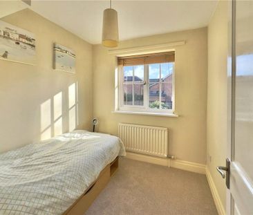 3 bedroom terraced house to rent - Photo 4