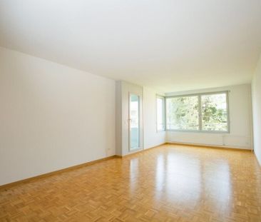 Beautiful 4-room apartment with large balcony - Foto 1