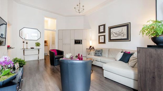 Cromwell Road, SW5 - Photo 1