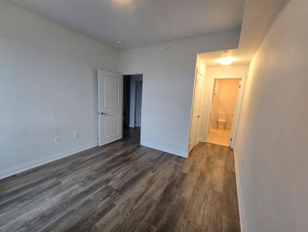 For Lease - 85 Attmar Drive Unit# 331, Brampton, Ontario - Photo 5