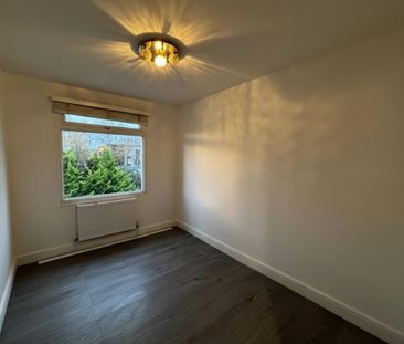 4 bedroom semi-detached house to rent - Photo 6