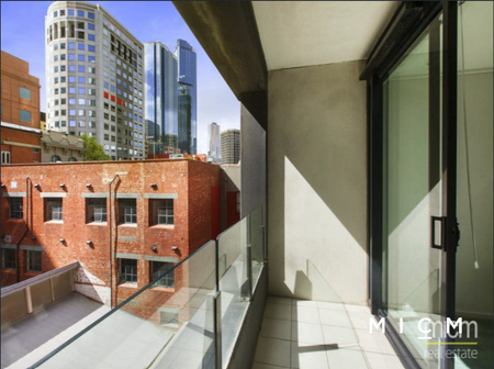 411/668 Bourke Street - Photo 5