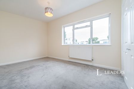 2 bedroom maisonette to rent Grenville Court - Photo 4