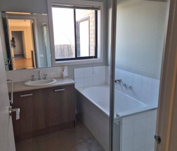 ADDISON REAL ESTATE - Photo 3