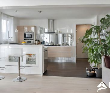 Beautiful furnished villa 8,5p / 6 bedrooms + Studio / garden - pool - Photo 5