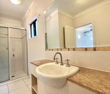 4/22 The Strand, North Ward - Photo 4