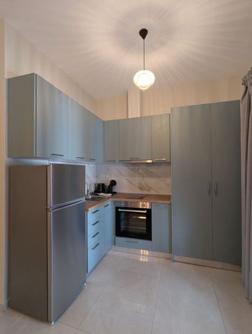 Studio/Γκαρσονιέρα για ενοικίαση Κέντρο (Καβάλα) - Photo 4