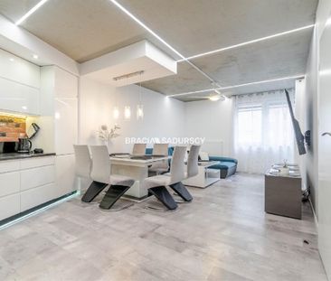 Mieszkanie małopolskie Skawina powierzchnia 78.0 m² C206-WM-02454 - Фото 1