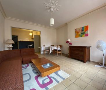 Location Appartement 2 pièces 62m² AVIGNON 84000 - Photo 1