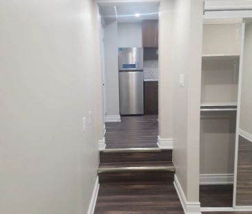 Condo Townhouse For Lease | W9030020 - Photo 6