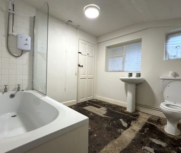 15 High Street, Great Limber - Photo 5