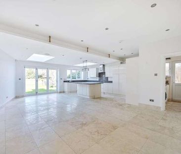 Blenheim Road, Raynes, SW20 - Photo 6