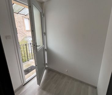 Location Appartement 2 pièces 37m² - Photo 5