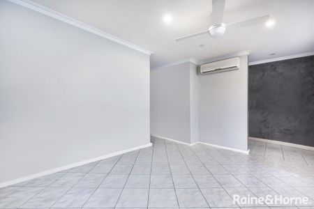 Spacious Three Bedroom Unit in Belmore - Photo 2
