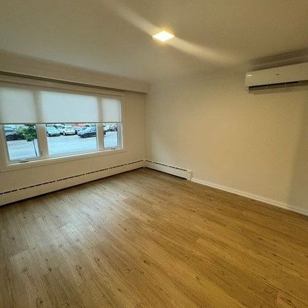 For Lease - 167 Thirtieth Street Unit# 3, Toronto, Ontario - Photo 4