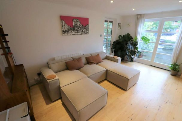 Unfurnished Two Double Bedroom Apartment with a parking space in the heart of Castlefield. - Photo 1