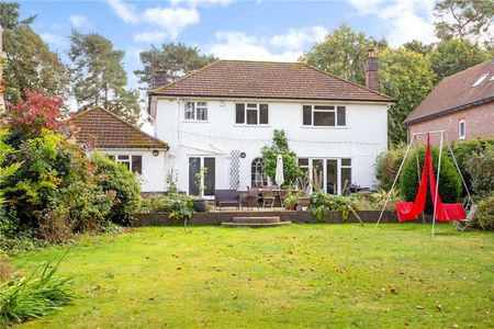 An exceptional four bedroom detached family home in one of Harpenden's most prestigious roads - Photo 2