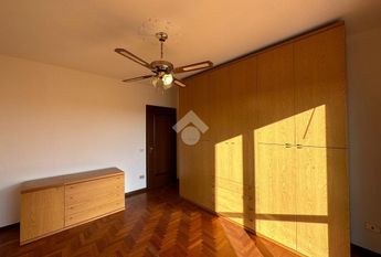 Porzione di bifamiliare in affitto