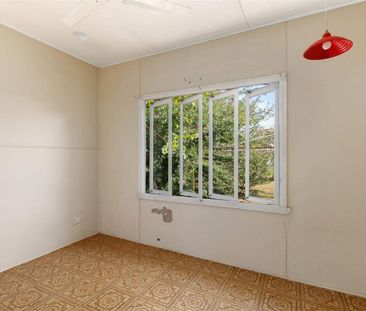 Quiet house close to shops, daycare and school - Photo 2