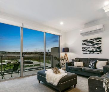 18 Topal Drive, Officer VIC 3809 - House For Rent | Domain - Photo 1