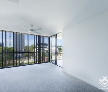 The Milton- One Bedroom Apartment-NO CARPARK - Photo 6