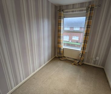 18 Glenallen Street, Belfast, BT5 4HT - Photo 4