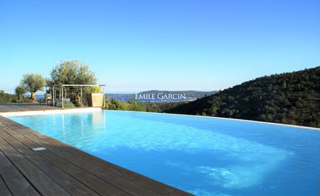 Villa contemporaine à la location - Grimaud - Vue sur le golfe de Saint -Tropez - Photo 3