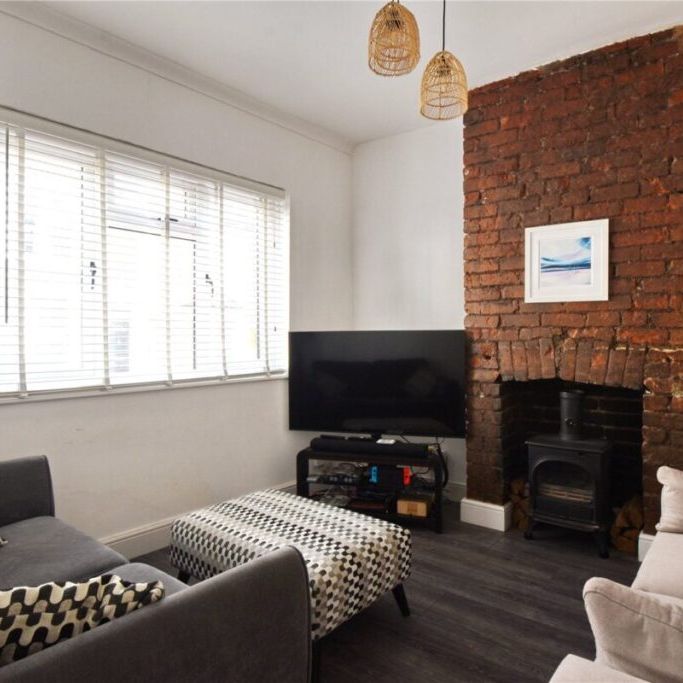 Goulter Street, Bristol - Photo 1