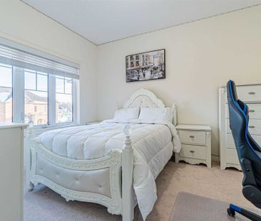 For Lease - 17 Truro Circle, Brampton, Ontario - Photo 2