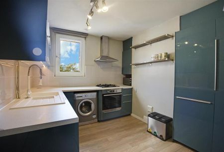 2 bedroom barn conversion to rent - Photo 4