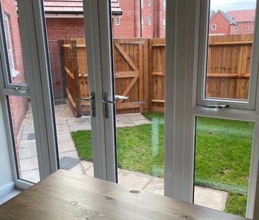 2 Bed Flat, Mistle Court, CV4 - Photo 2