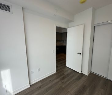 For Lease - 8 Interchange Way Unit# 5915, Vaughan, Ontario - Photo 1