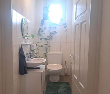 Charmante 4-Zimmer-Altbauwohnung im Herzen von Baden - Photo 6