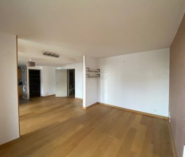 Location Appartement 4 pièces 84m² LA MADELEINE 59110 - Photo 3