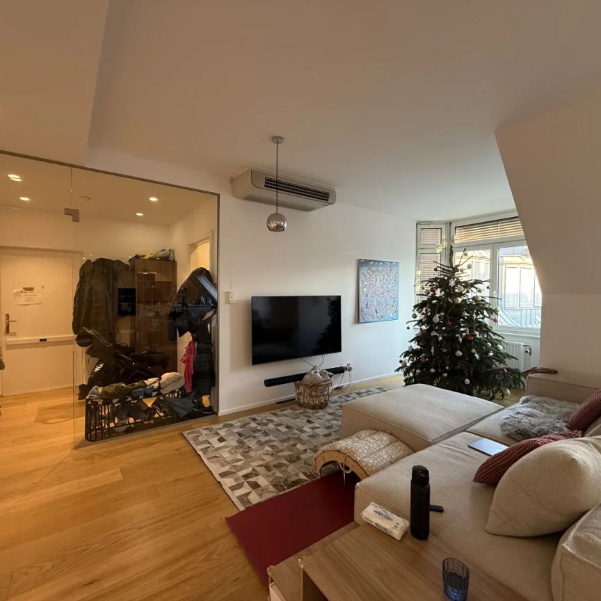 TOP MODERNE 4-Zimmer DG-Wohnung in bester City Lage zu vermieten! - Photo 1