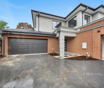 2/18 Albert Street, Mount Waverley - Photo 2